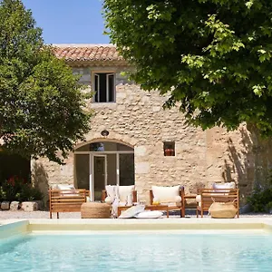  Hébergement de vacances Mas Le Petit